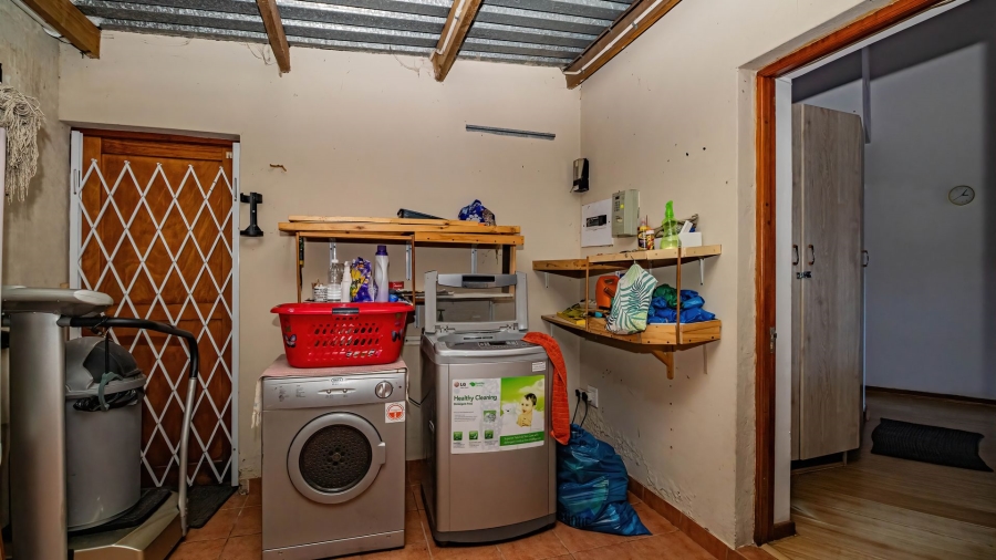 3 Bedroom Property for Sale in King George Park Western Cape